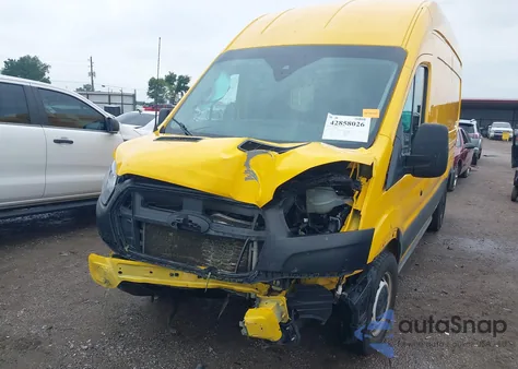 2021 Ford Transit 250 T-250 from USA, damaged, VIN 1FTBR1X87MKA25844